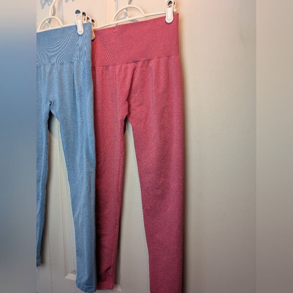 BUNDLE OF 2 NVGTN Seamless Women Leggings Size Medium Pink And Blue Activewear - Picture 8 of 15